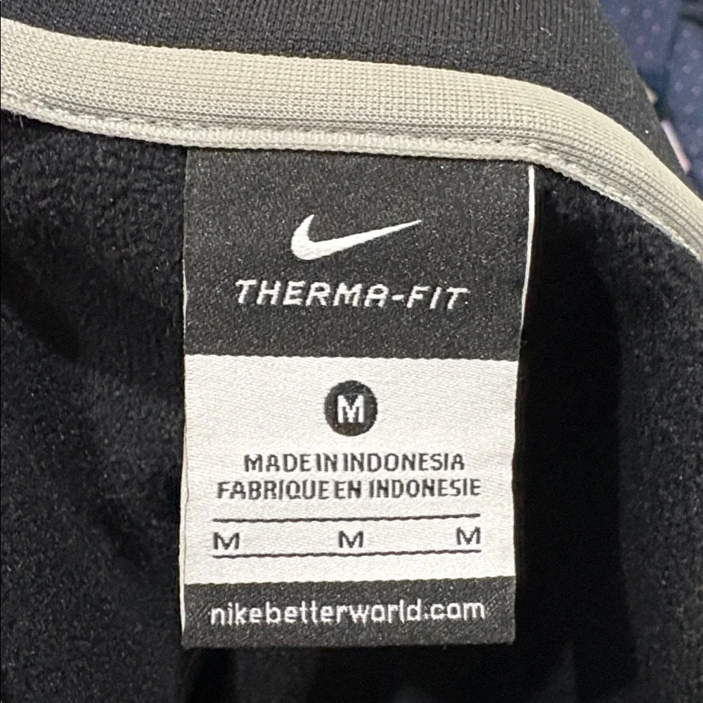 Nike Pullover Jacket Therma-Fit 1/4 Zip Black with Grey Side Stripes Women’s M
